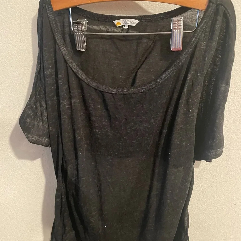 C& C California sport open back blouse
